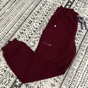 Figs Jogger Scrub Pants - Burgundy